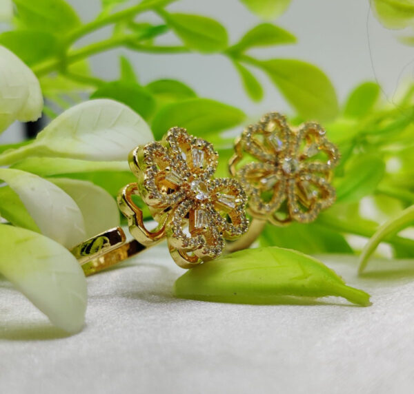 1 Piece Imported Dazzling Dual-tone Floral Moveable Rings  | Luxurious Design Ring | Adjustable Ring | Ring For Girls & Women